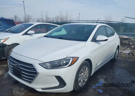 2017 Hyundai Elantra Se z USA, uszkodzony, nr VIN 5NPD74LF2HH199359